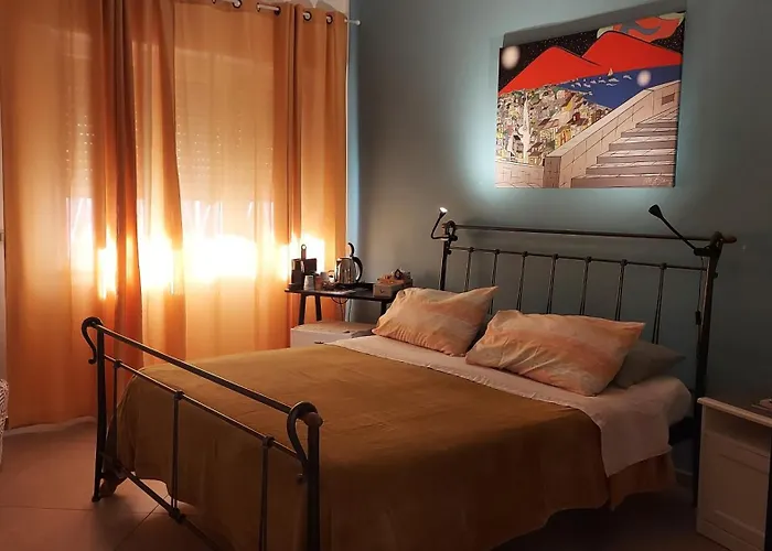 Morghen 88 Vomero RoomsHotel Napoli